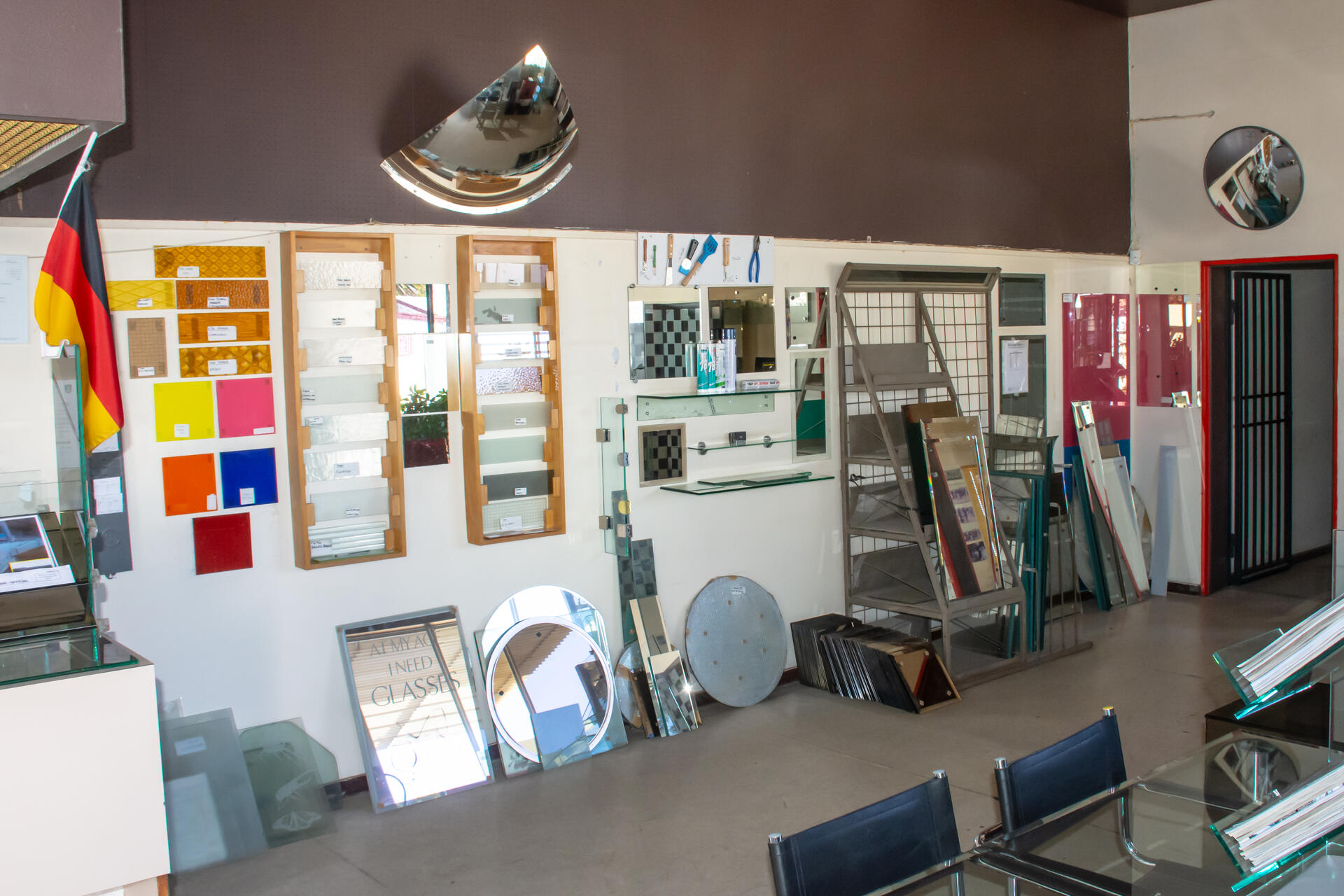 Store Photo : dsc_0081